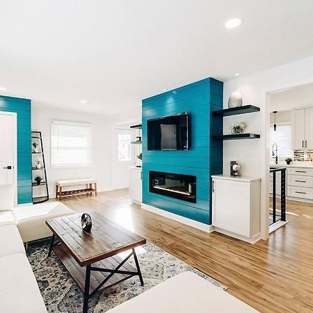 Beautiful Luxury Home Freshly Renovated With Big Yard, Seating & Grill Pad Cottage Grove Екстериор снимка